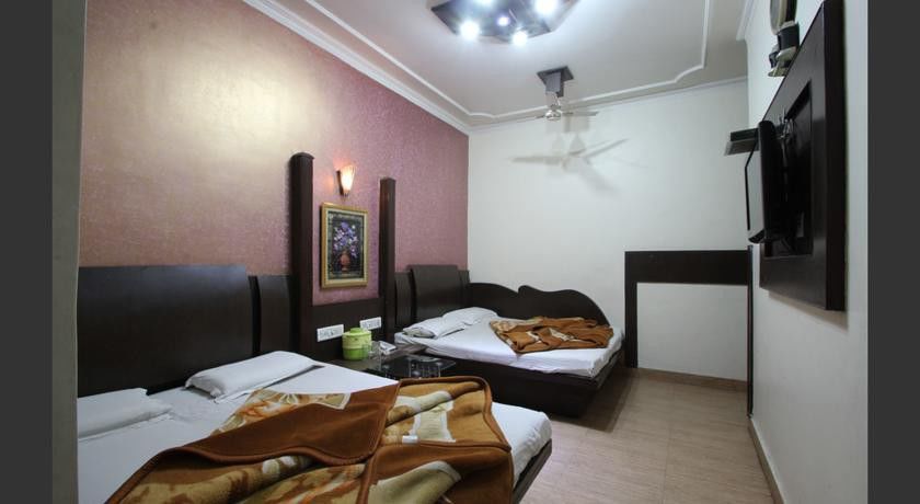 Hotel Yatri International New Delhi Exterior foto